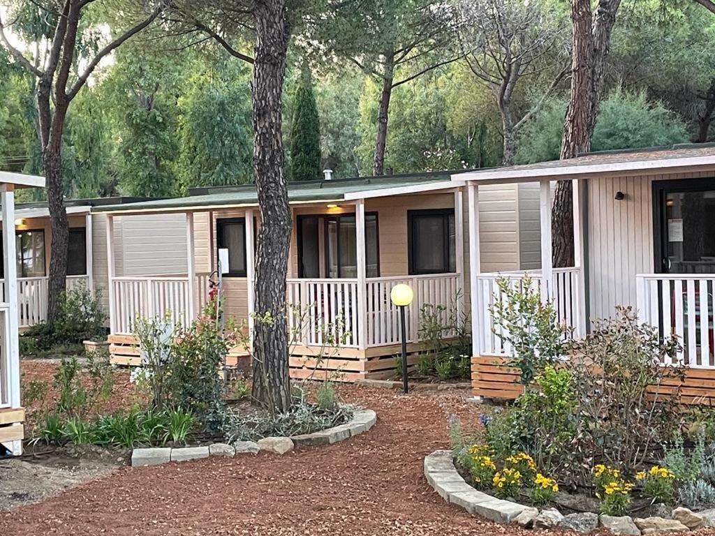 Camping I Melograni Marina Di Bibbona Bagian luar foto
