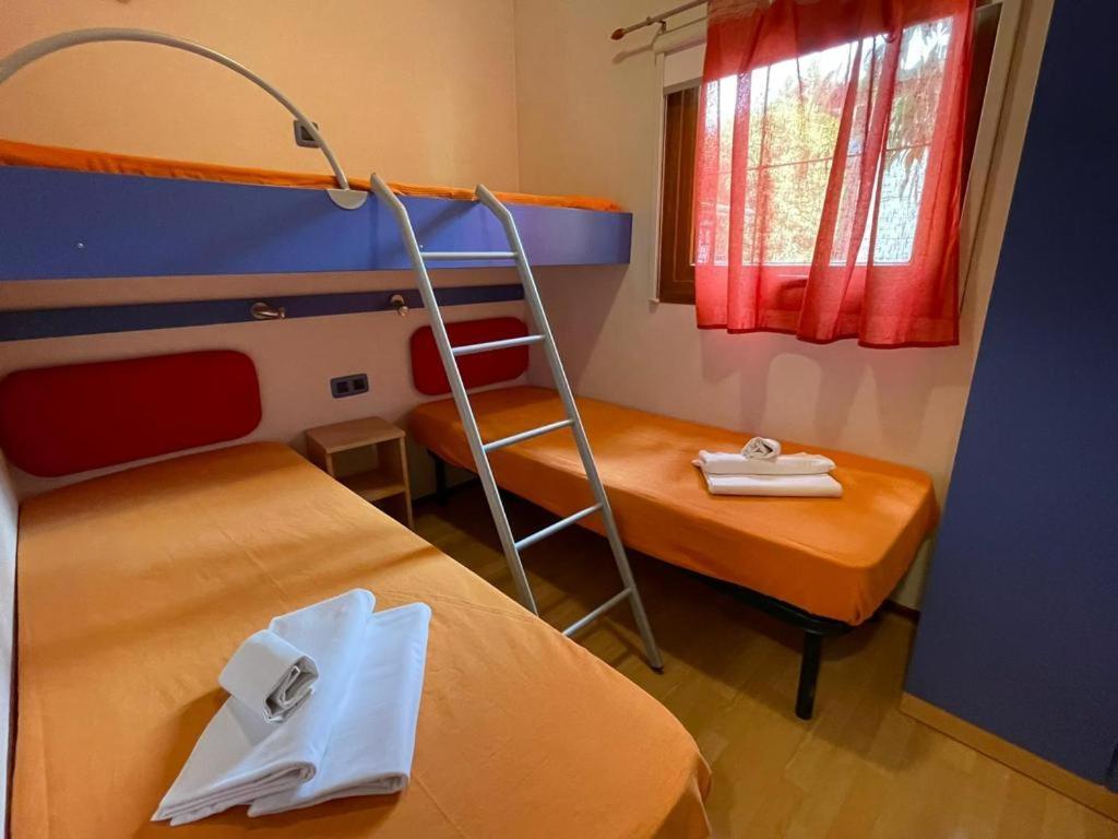 Camping I Melograni Marina Di Bibbona Bagian luar foto